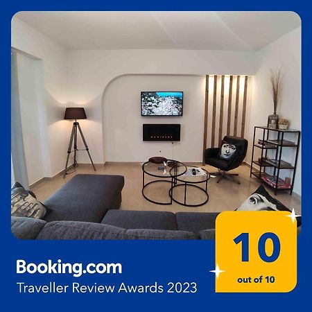 וולוס Grey Swan - Modern & Stylish Apartment With Private Parking מראה חיצוני תמונה